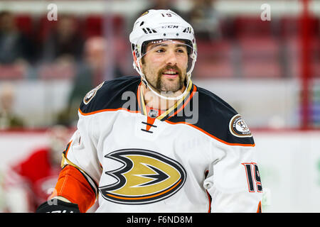 Anaheim Ducks left wing Patrick Maroon, right, celebrates his goal ...