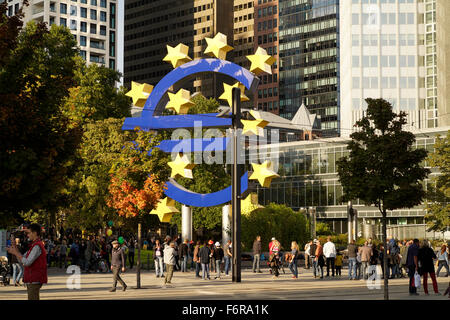 Euro sculpture in front of the former European Central Bank, ECB, Frankfurt am Main, Hesse, Germany Stock Photo