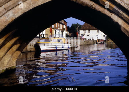 St Ives viewed under The Chapel on the Bridge. Huntingdonshire. Cambridgeshire. England. UK. Europe Stock Photo