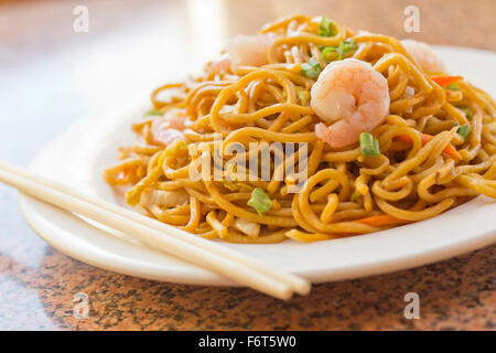 Delicious chinese food, shrimp Lo Mein stir fry Stock Photo