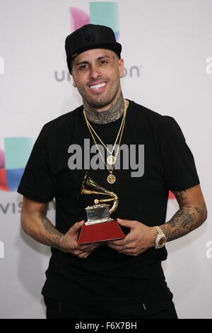 Las Vegas, NV, USA. 19th Nov, 2015. in the press room for 16th Annual Latin GRAMMY Awards - Press Room, MGM Grand Garden Arena, Las Vegas, NV November 19, 2015. © James Atoa/Everett Collection/Alamy Live News Stock Photo