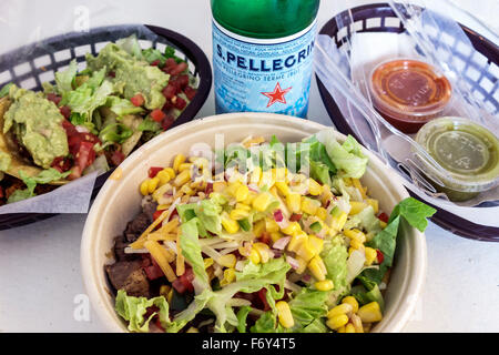 Tierra burrito bar hi-res stock photography and images - Alamy