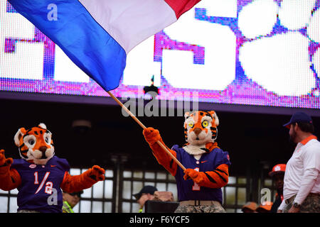 The Clemson Tiger Mascot waves the French national flag in honor of the terrorist attacks in Paris, France before the NCAA college football game between Wake Forest and Clemson on Saturday Nov. 21, 2015 at Memorial Stadium, in Clemson, S.C. Jacob Kupferman/CSM Stock Photo