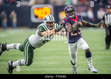 Houston Texans strong safety Andre Hal (29) in the second half of an ...