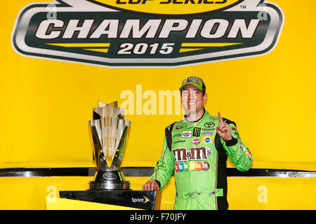 Homestead, FL, USA. 23rd Nov, 2015. Homestead, FL - Nov 23, 2015: Kyle Busch (18) wins the 2015 NASCAR Sprint Cup Championship following the FORD EcoBoost 400 at Homestead Miami Speedway in Homestead, FL. © csm/Alamy Live News Stock Photo