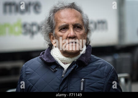 London, UK. 23rd November, 2015. Aravindan Balakrishnan from the alleged extreme left-wing Maoist cult arrives at Southwark Crown Court to continue his trial on slavery charges and multiple counts of indecent assault Credit:  Guy Corbishley/Alamy Live News Stock Photo