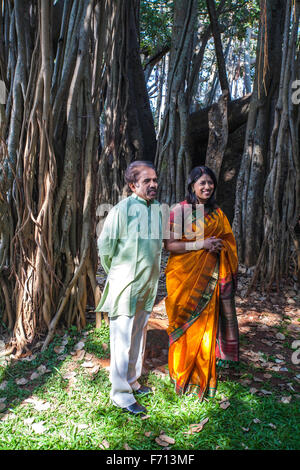 Indian violinist, Dr. Lakshminarayana Subramaniam, wife, Kavita Krishnamurti, Kavita Krishnamurthy, Kavita Subramaniam, Sharada, Indian playback singer, classical singer, India, Asia Stock Photo