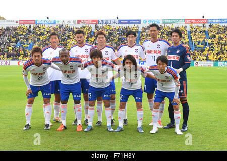 Albirex Niigata team group line-up, NOVEMBER 22, 2015 - Football / Soccer : 2015 J1 League 2nd stage match between Kashiwa Reysol 1-1 Albirex Niigata at Kashiwa Hitachi Stadium, in Chiba, Japan. (Photo by AFLO) Stock Photo