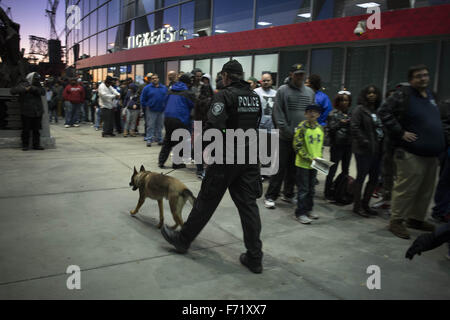 Nov. 22, 2015 - Atlanta, GA - Department of Homeland Security officers with bomb-detecting dogs patrol crowd outside Philips Arena Sunday night, vigilant for possible terrorist activity. NY DAILY NEWS OUT (Credit Image: © Robin Rayne Nelson via ZUMA Wire) Stock Photo