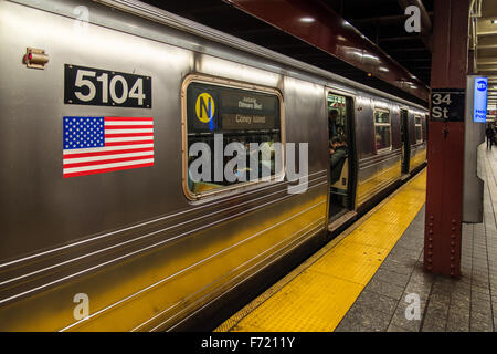 Subway train, Manhattan, New York, USA Stock Photo