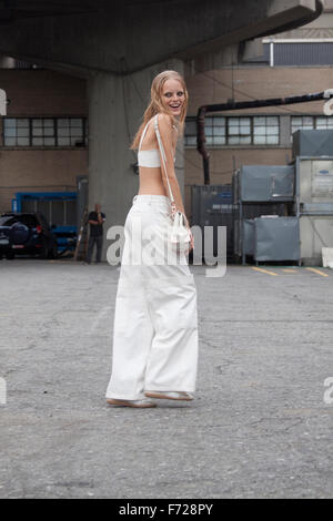 Model off Duty Hanne Gaby Odiele. Street Style Stock Photo