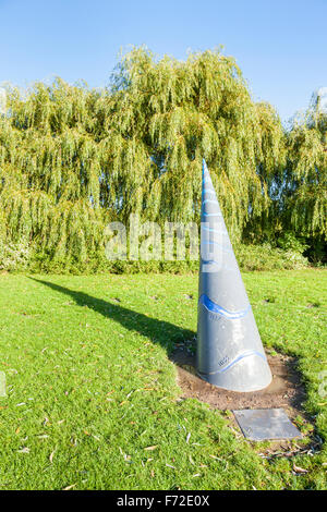 Sundial with its shadow on the ground at Riverside Park, Newark on Trent, Nottinghamshire, England, UK Stock Photo