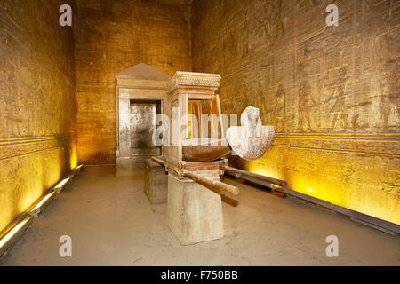 Egypt - Edfu, Temple of Horus, ark of Horus Stock Photo