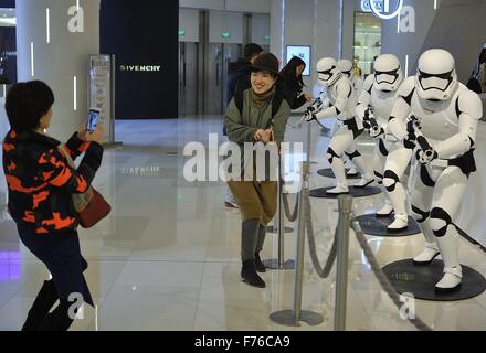Nov. 26, 2015 - Shanghai, People's Republic of China - Custumers taking photos with Stormtroopers original size in Shanghai at IAPM Shopping Mall. Credit:  Marcio Machado/ZUMA Wire/Alamy Live News Stock Photo