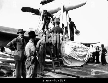 Italian Aviators Arturo Ferrarin And Carlo Del Prete With The Aircraft 