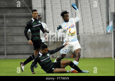 Marseille, France. 26th Nov, 2015. Europea League group stages. Marseille versus Gronigen. Batshuayi (OM) is tackled by the Gronigen defense Credit:  Action Plus Sports/Alamy Live News Stock Photo