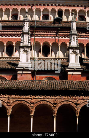 Italy, Lombardy, Certosa di Pavia, Carthusian Monastery of Pavia, Cloister. Stock Photo