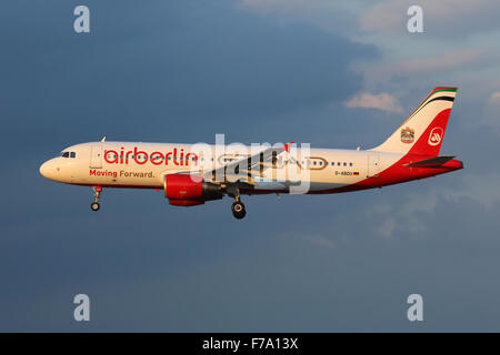 Hamburg, Germany - September 2, 2015: An Air Berlin Airbus A320 with the registration D-ABDU approaching Hamburg Airport (HAM). Stock Photo