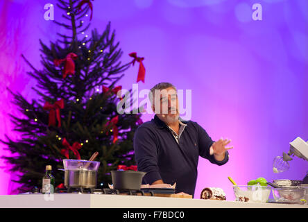 Birmingham, UK. 28th November, 2015. BBC Good Food Show Winter at Birmingham NEC. Paul Hollywood in the Supertheatre showing off his cooking skills Credit:  steven roe/Alamy Live News Stock Photo