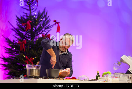 Birmingham, UK. 28th November, 2015. BBC Good Food Show Winter at Birmingham NEC. Paul Hollywood in the Supertheatre showing off his cooking skills Credit:  steven roe/Alamy Live News Stock Photo