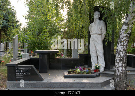 Tombstone Of A Mafia Chief, Chisinau Cemetery Stock Photo - Alamy