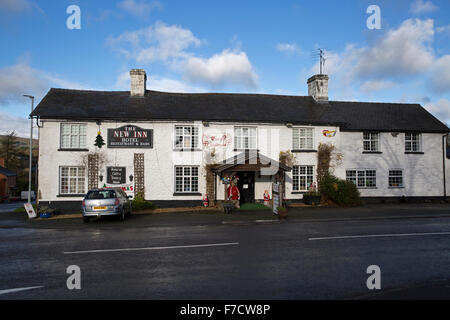 The New Inn public house in  Newbridge-on-Wye in Wales Stock Photo