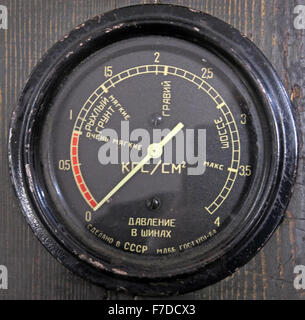 Russian Aircraft Plane Dial Indicators from USSR hardware
