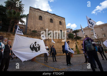 Palermo, Italy. 29th Nov, 2015. To coincide with the Paris United Nations Climate Summit this weekend and similar marches being held across the world, hundreds people have taken to the streets of Palermo to demand action on Climate change. © Antonio Melita/Pacific Press/Alamy Live News Stock Photo