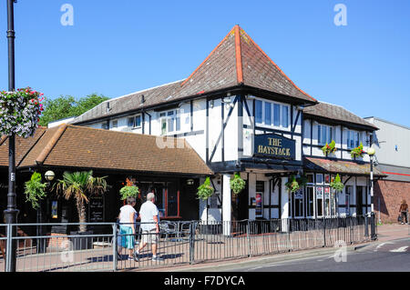 The Haystack Pub, Furtherwick Road, Canvey Island, Essex, England, United Kingdom Stock Photo