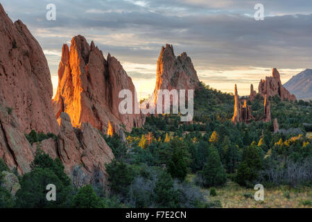 Sunrise on the red rocks formations of the Garden of the Gods in Colorado Springs, Colorado Stock Photo