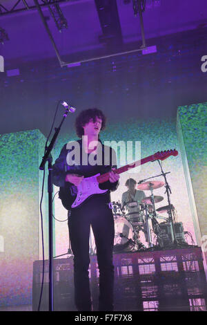 Matthew Healy and The 1975 play to a full house at The Oasis Concert venue in Swindon. Stock Photo