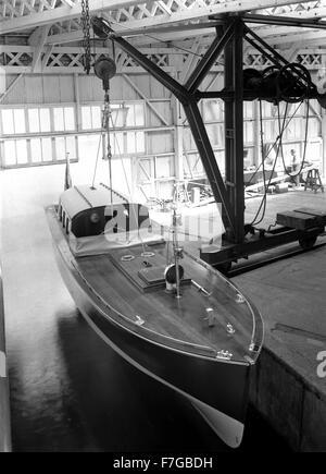 AJAXNETPHOTO - BOATHOUSE - J. THORNYCROFT BUILT FORD OF BRITAIN IN THE ...