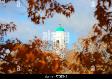 Beautiful autumn day along the Charles River at Harvard University in Cambridge, Massachusetts Stock Photo