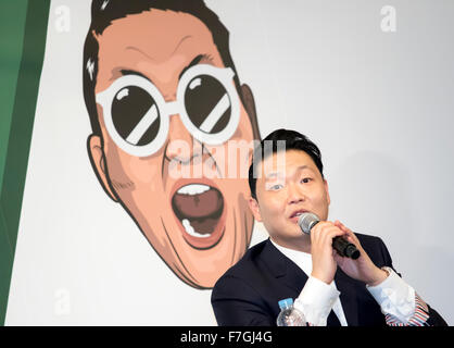 Psy, Nov 30, 2015 : South Korean singer Psy attends a press conference about his new 7th album in Seoul, South Korea. Psy's 7th album has nine tracks with two leading tunes, 'Napal Baji (Bellbottoms)' and 'Daddy'. International artists such as will.i.am, Ed Sheeran and Zion T are featured as guest performers in the album. © Lee Jae-Won/AFLO/Alamy Live News Stock Photo