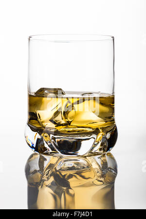 Whisky with ice cubes Stock Photo - Alamy