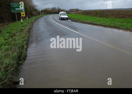 Road closure due to floods on the road from Chertsey to Shepperton