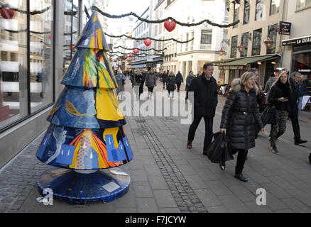 Copenhagen, Denmark. 1st December, 2015. Christmas tree as aart exhibit at stroget infrom Illum department store Credit:  Francis Dean/Alamy Live News Stock Photo