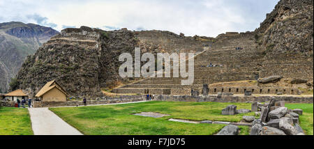 Ruins of the ancient city of Ollantaytambo in the Sacred Valley of the Incas, Peru Stock Photo