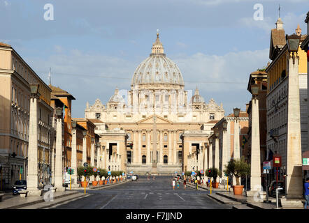 Italy, Rome, Via della Conciliazione and St Peter's basilica Stock Photo