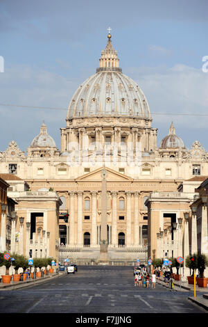 Italy, Rome, Via della Conciliazione and St Peter's basilica Stock Photo