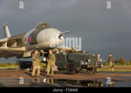 Re-enactment of a mission for an Avro Vulcan Cold War Nuclear Bomber using the preserved RAF aircraft XM655 at Wellesbourne Stock Photo