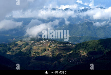 Kunming. 28th Nov, 2015. Photo taken on Nov. 28, 2015 shows the scenery of the national nature reserve in Ailao Mountain in Jingdong County, southwest China's Yunnan Province. © Lin Yiguang/Xinhua/Alamy Live News Stock Photo