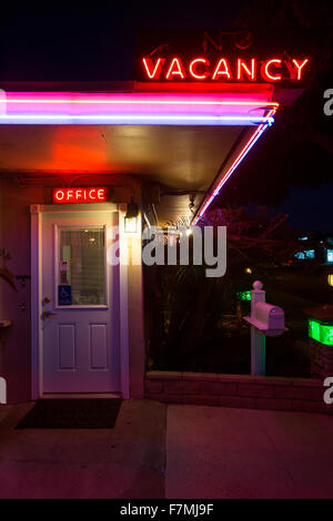 Neon Vacany sign and Office for 1950's vintage style Motel in Ventura California Stock Photo