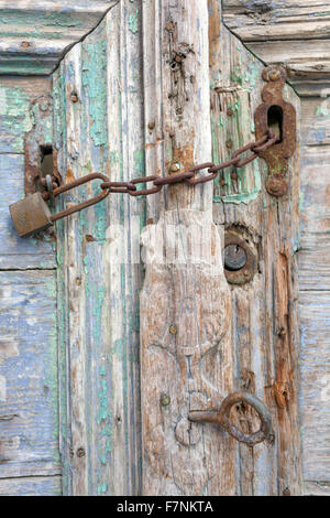 Close-up of old door chain, Old Town Rethymno, Crete, Greece Stock ...