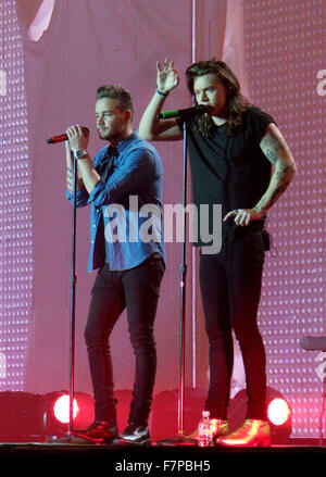 One Direction play their last concert before a planned hiatus in ...
