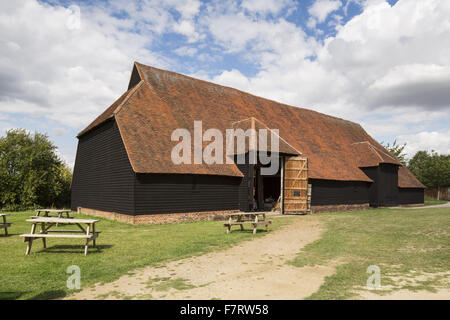 Grange Barn, Essex. One of Europe's oldest timber-framed buildings, Grange Barn stands as a lasting reminder of the once powerful Coggeshall Abbey. Stock Photo