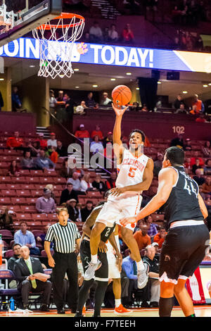 Clemson Tigers forward Jaron Blossomgame (5) fights for position with ...