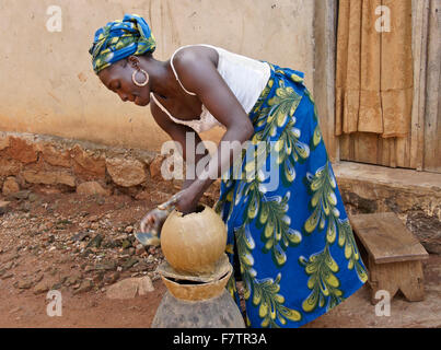 Kabye tribal woman making pottery, Togo Stock Photo