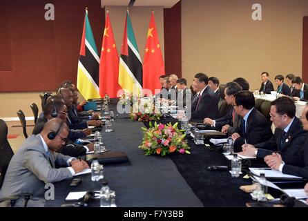 Johannesburg, South Africa. 3rd Dec, 2015. Chinese President Xi Jinping meets with Mozambican President Filipe Nyusi in Johannesburg, South Africa, Dec. 3, 2015. Credit:  Li Tao/Xinhua/Alamy Live News Stock Photo
