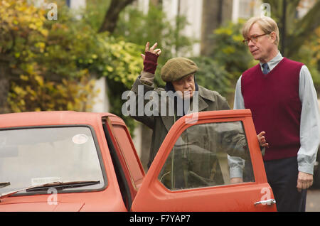 THE LADY IN THE VAN 2015 BBC Films/TriStar Productions film with Maggie Smith and Alex Jennings Stock Photo